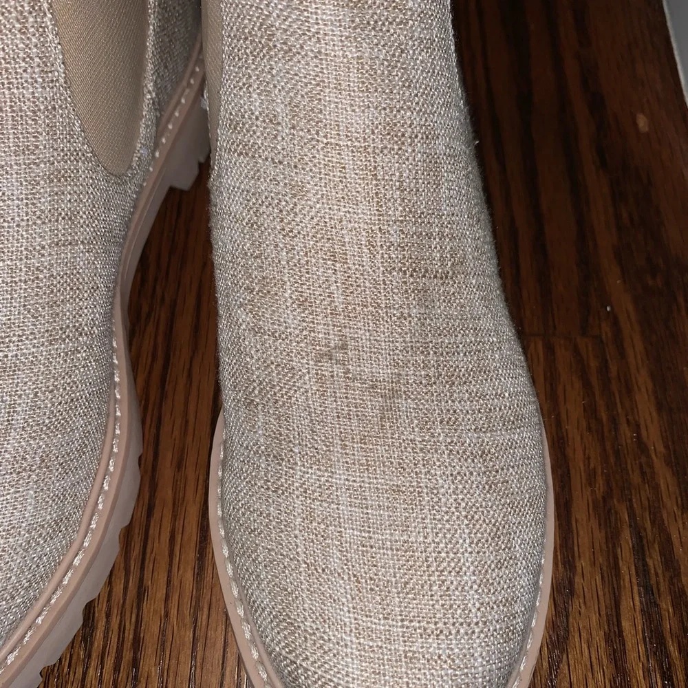 Dolce Vita Pepper Chelsea Boots in Blush Pink/Tan (Size 7.5) - Picture 6 of 7